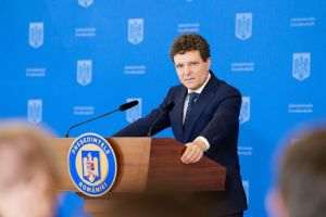 Nicuşor Dan: ”Echipamentele militare ale SUA vor fi dizlocate în România, în baza deciziei de azi a Parlamentului”